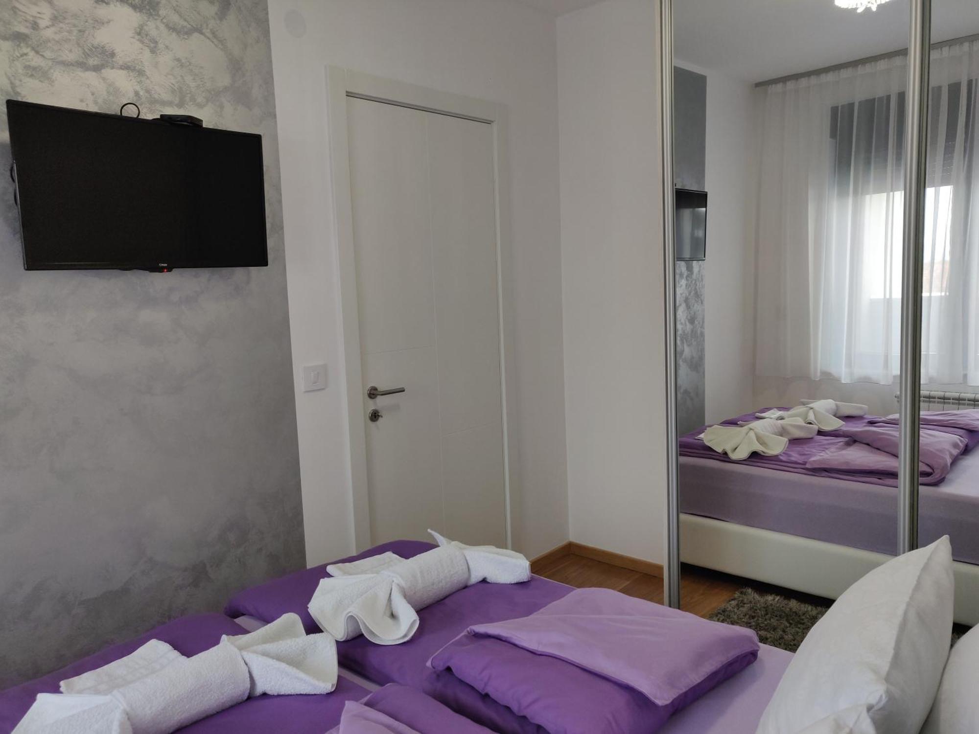 Apartman Gallery Square - Pupin Palace Lejlighed Novi Sad Eksteriør billede